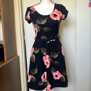 Navy & pink floral belted dress